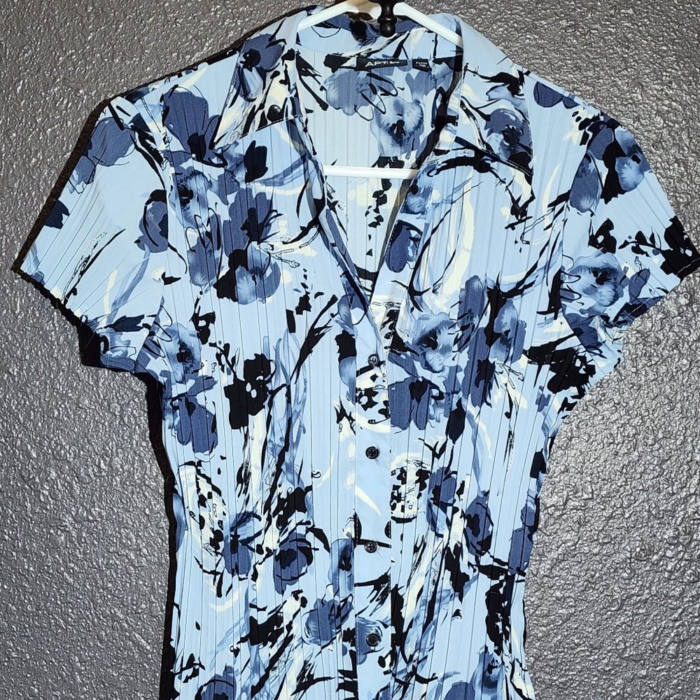 Apt. 9 Short Sleeve Button-Down Top